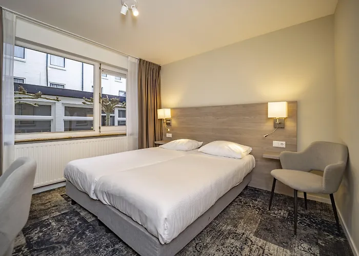 Fletcher Valkenburg Отель Валкенбург