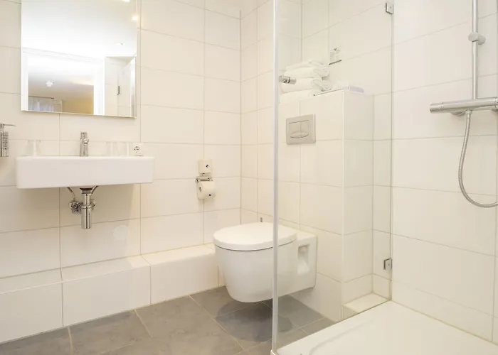 Ξενοδοχείο Fletcher Valkenburg 4*